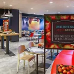 Ibis Centrum Szálloda 3*