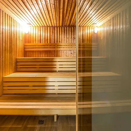 Отель Ibis Centrum 3*