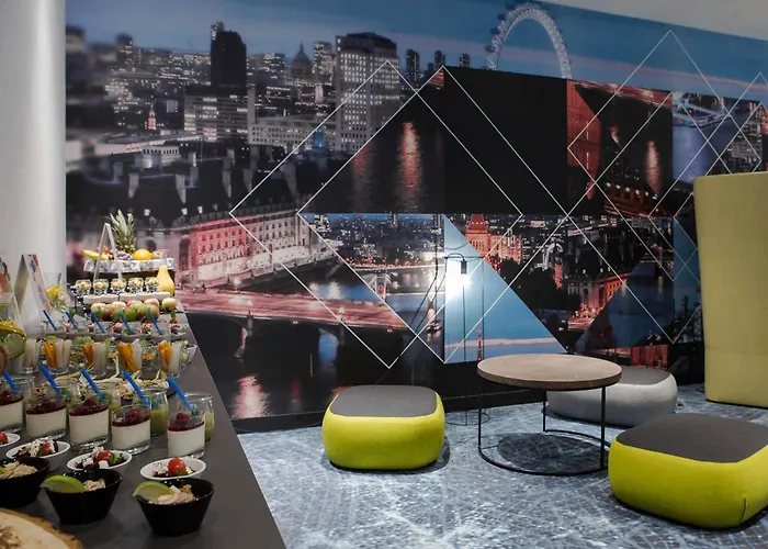 Ibis Centrum Отель 3*