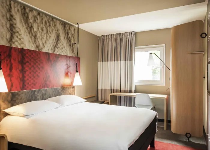 Отель Ibis Centrum 3*