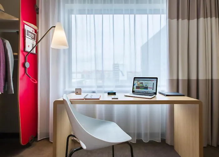 Ibis Centrum Отель 3*